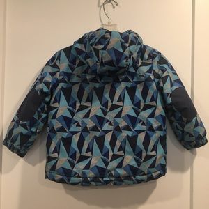 Boys cat and jack winter coat. 4T